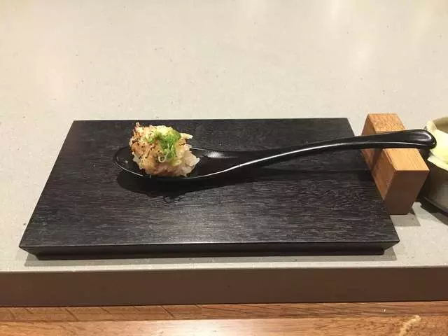 jū-ni