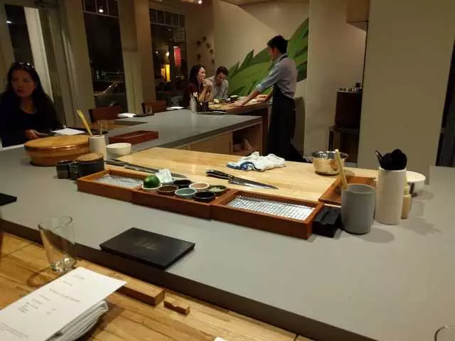 jū-ni