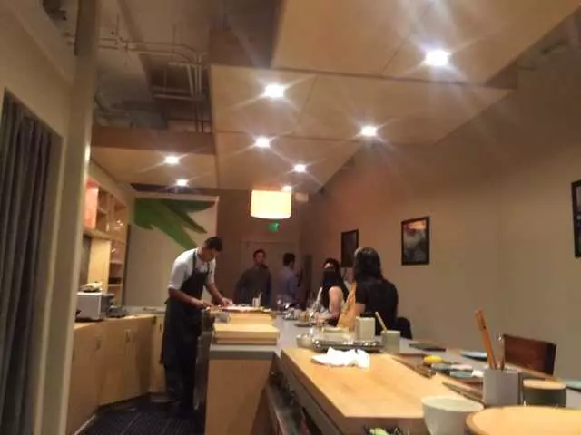 jū-ni