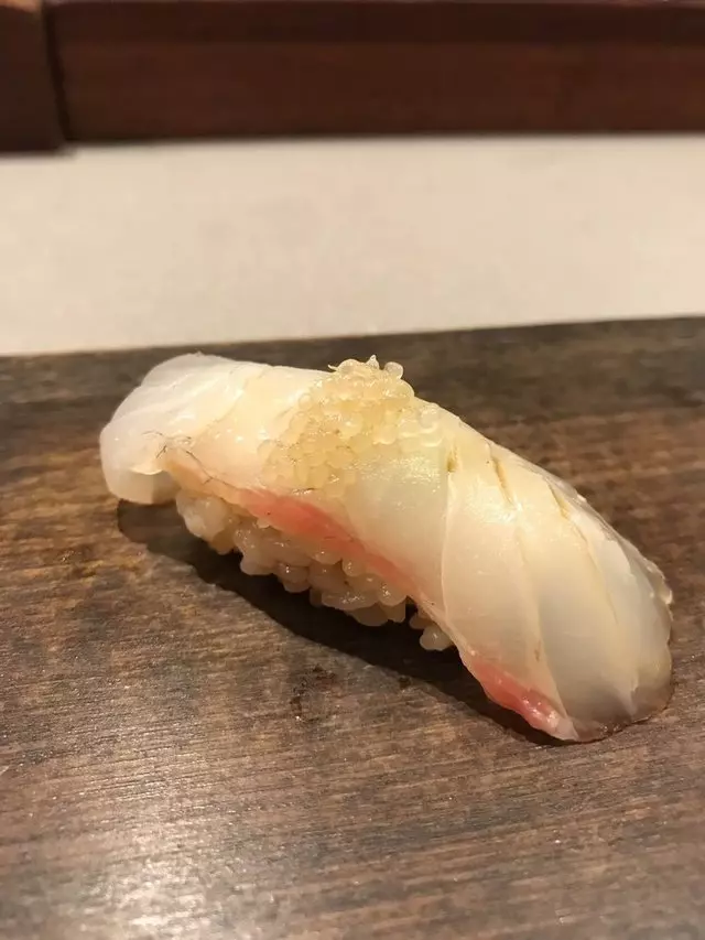 jū-ni
