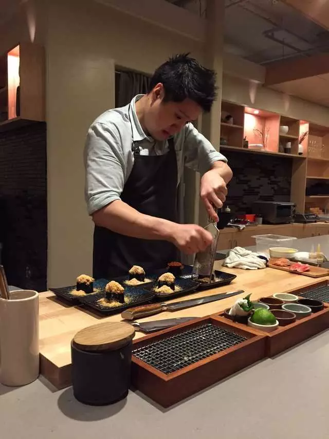 jū-ni