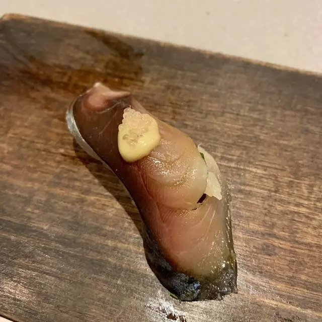 jū-ni