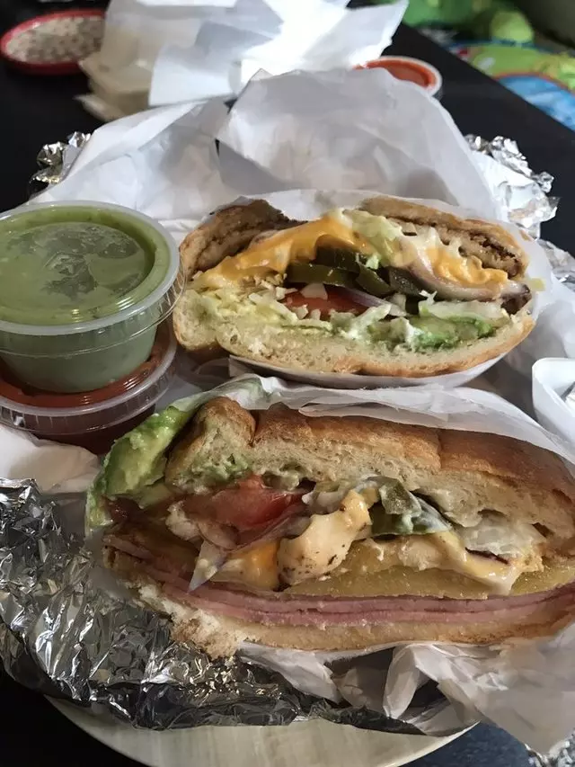 Tortas Los Picudos